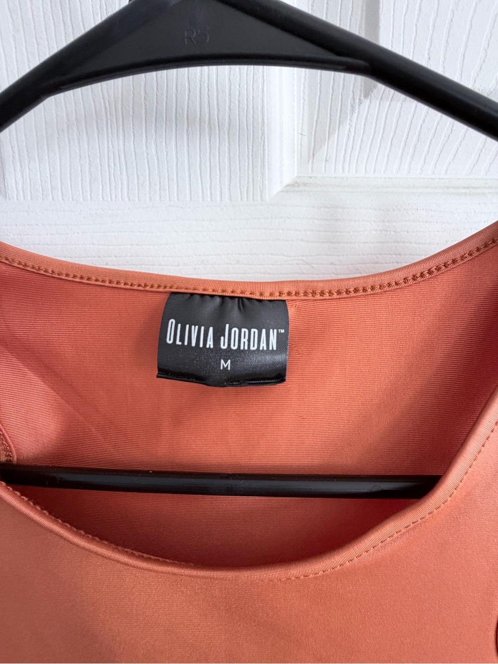 Women's Rust Cutout Shoulder Tank - Picture 3 of 8